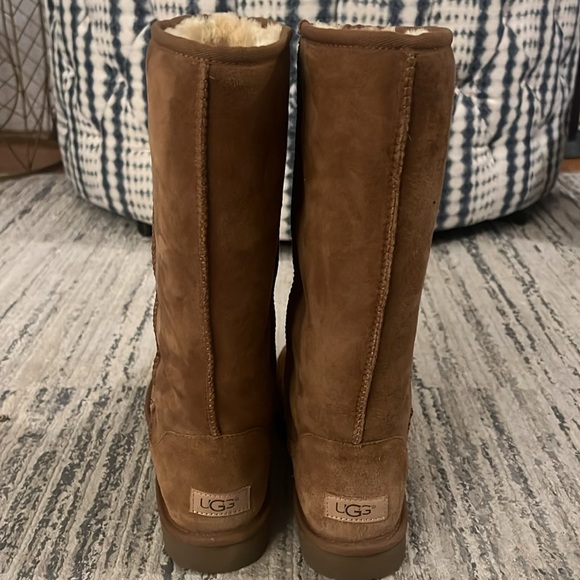 UGG Classic Tall II Chestnut Women’s Boot - Picture 3 of 8